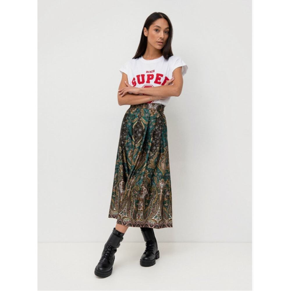 Dixie Women's Skirt size small‎